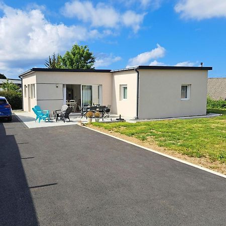 Single Storey Holiday Home In Cléder Zewnętrze zdjęcie