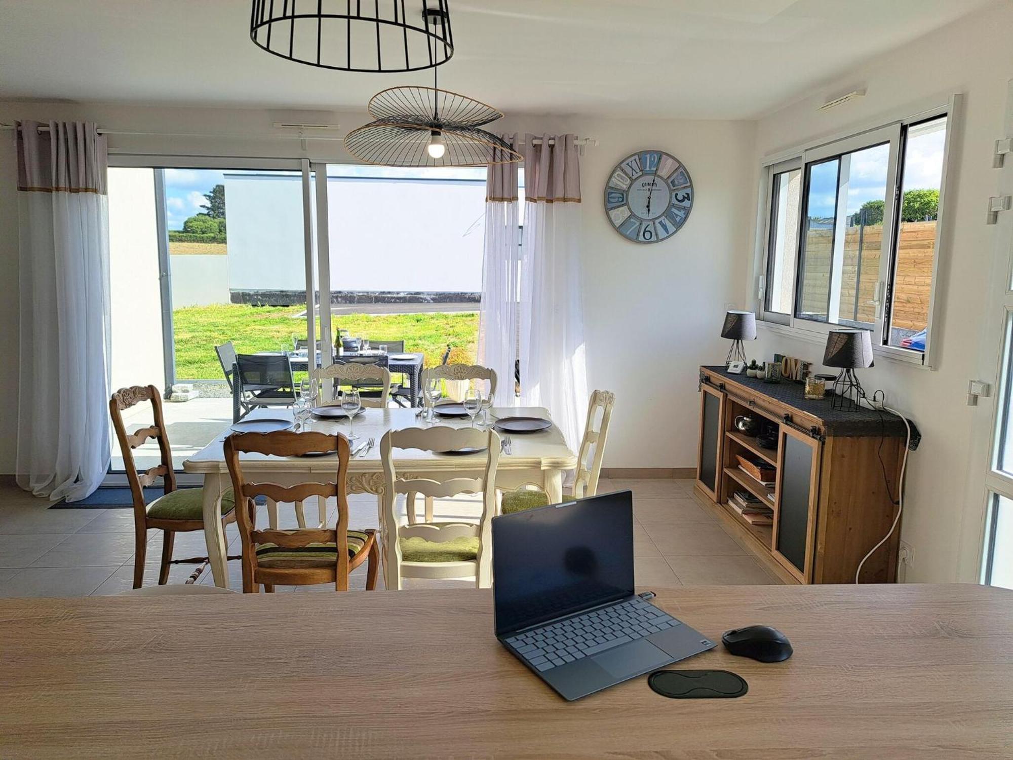 Single Storey Holiday Home In Cléder Zewnętrze zdjęcie
