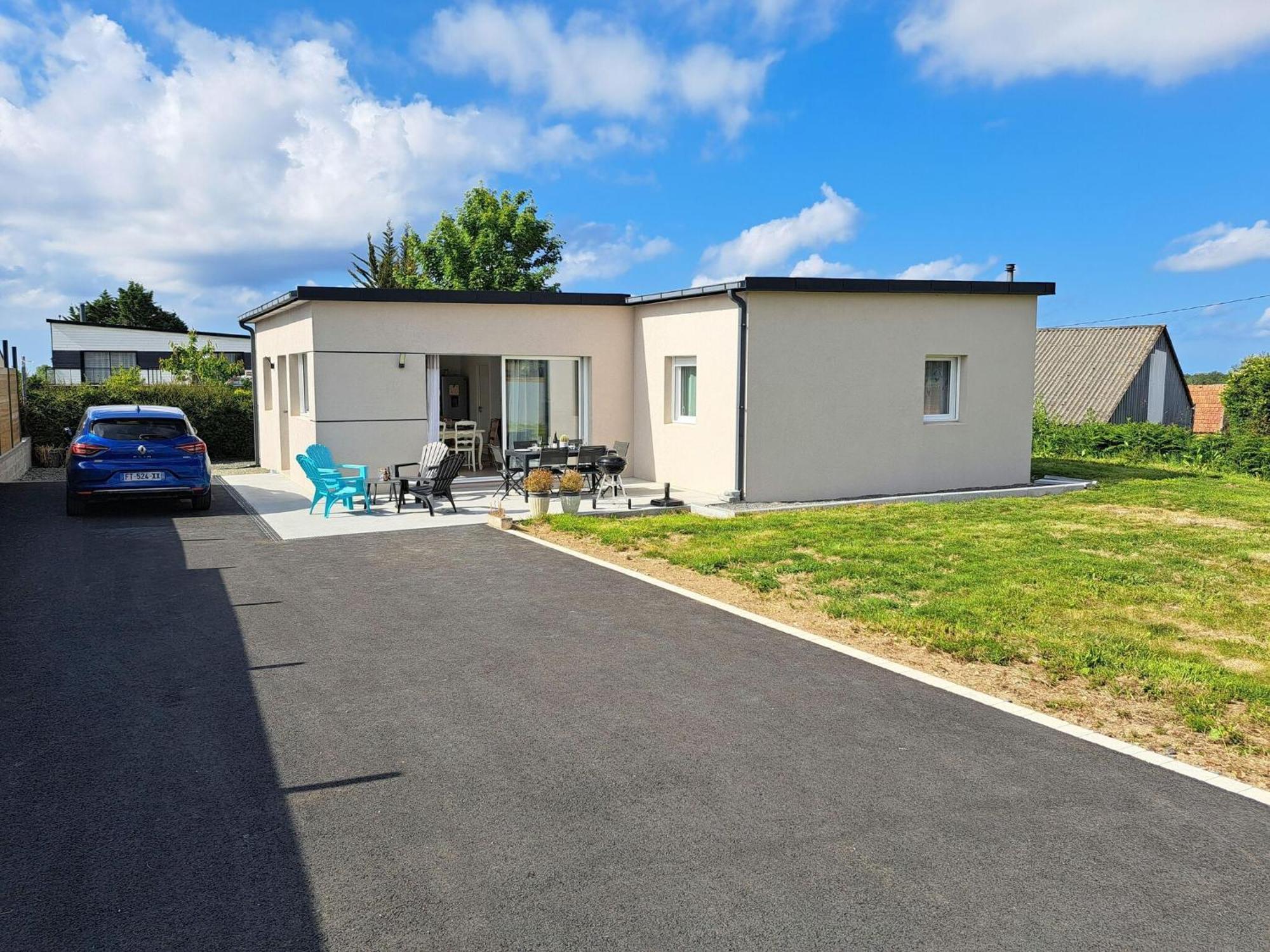 Single Storey Holiday Home In Cléder Zewnętrze zdjęcie